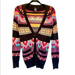 Nollie Colorful Aztec Pattern Cardigan